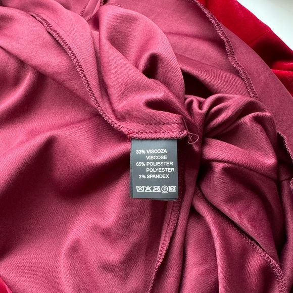 Red Velvet Cocktail party dress - Picture 8 of 10